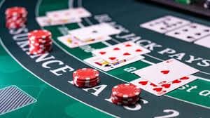 Fitur Baccarat dengan navigasi mobile